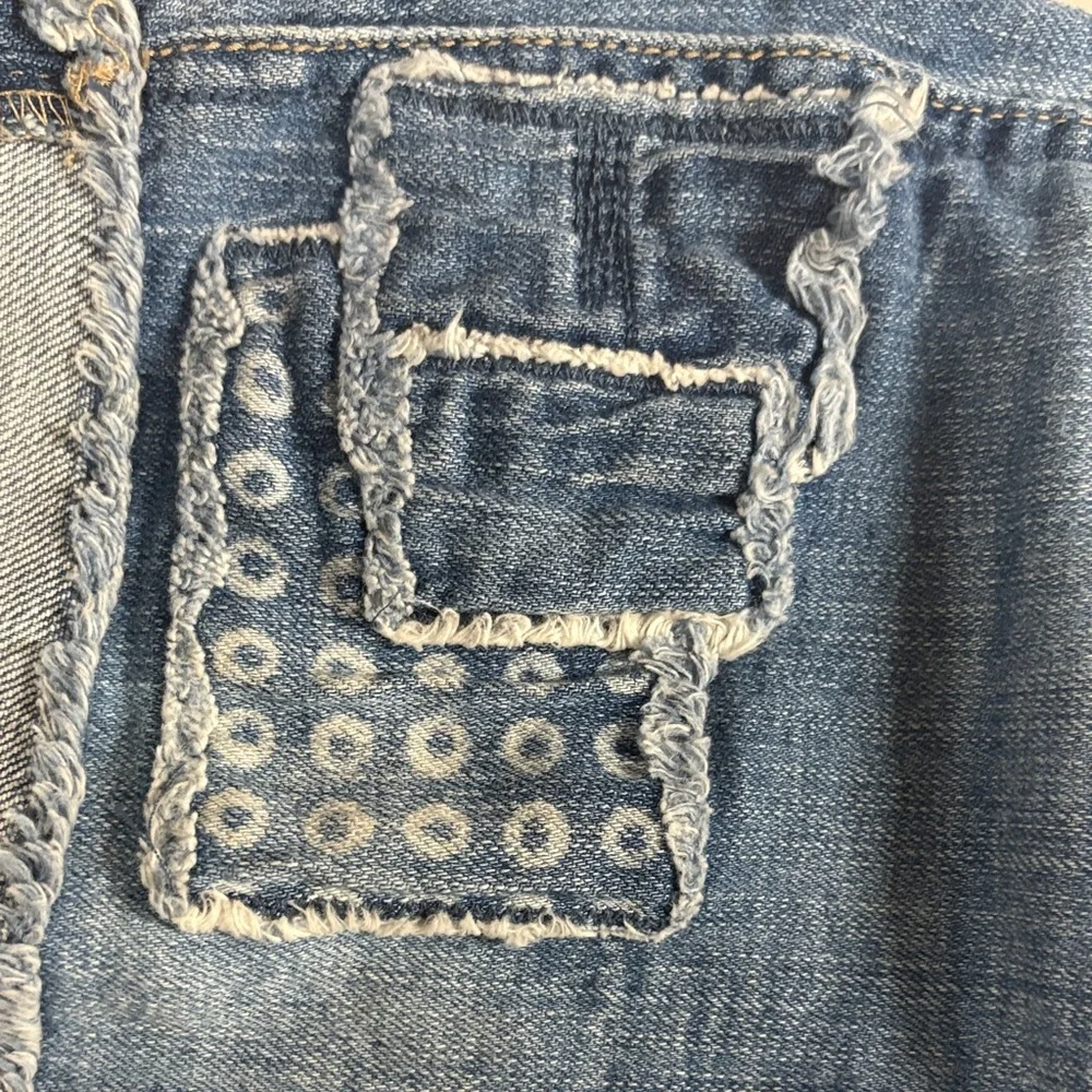 Time and Tru Light Blue Distressed Women's Jeans - Picture 6 of 8